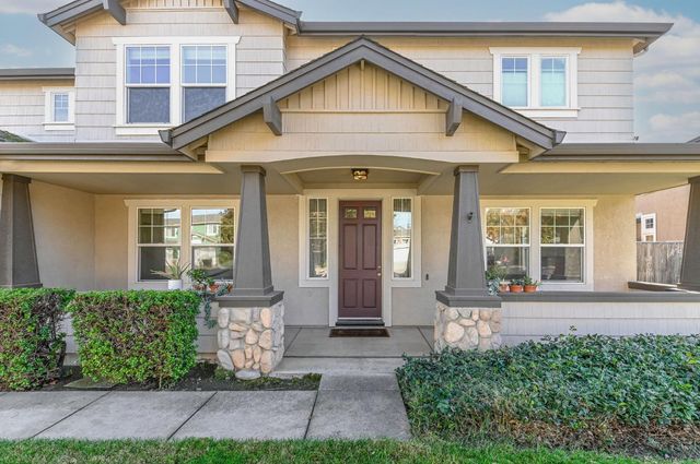 2008 Centennial Ct, Modesto, CA 95357