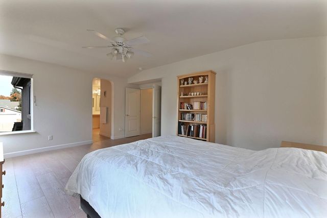 2008 Centennial Ct, Modesto, CA 95357