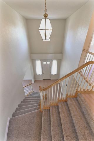 2008 Centennial Ct, Modesto, CA 95357