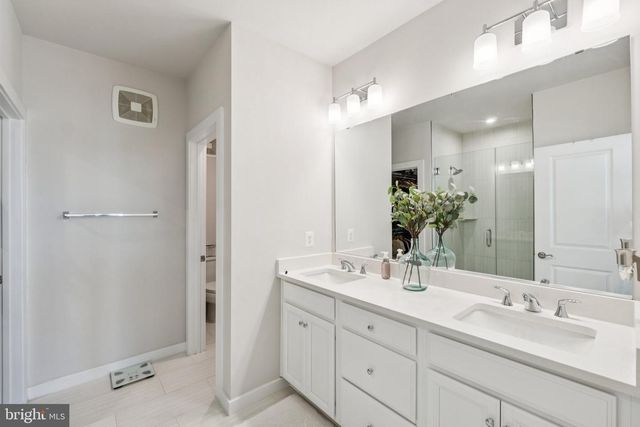 16324 CONNORS WAY #11, Rockville, MD 20855