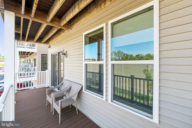 16324 CONNORS WAY #11, Rockville, MD 20855