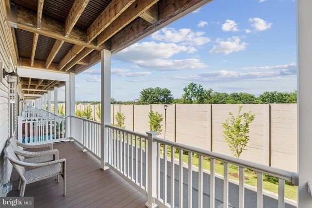 16324 CONNORS WAY #11, Rockville, MD 20855