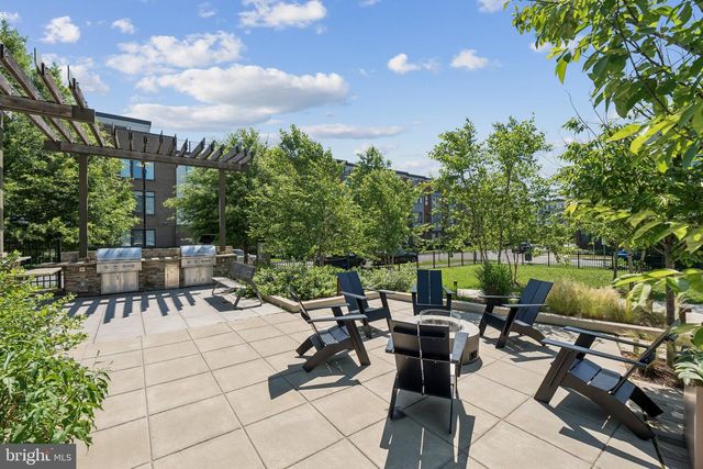 16324 CONNORS WAY #11, Rockville, MD 20855