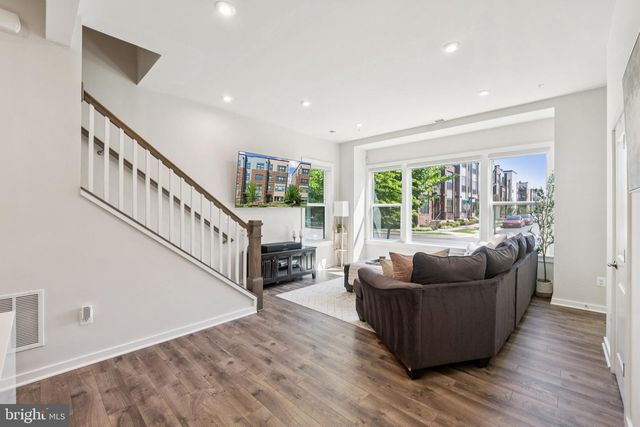 16324 CONNORS WAY #11, Rockville, MD 20855