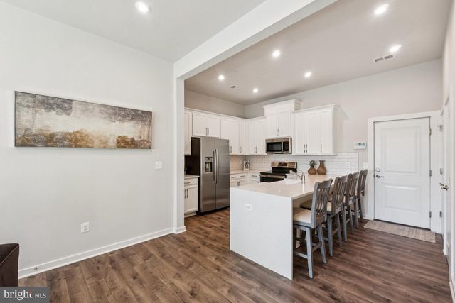 16324 CONNORS WAY #11, Rockville, MD 20855