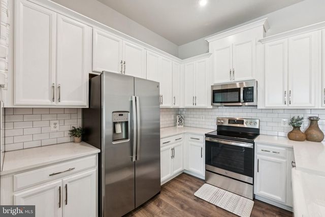 16324 CONNORS WAY #11, Rockville, MD 20855