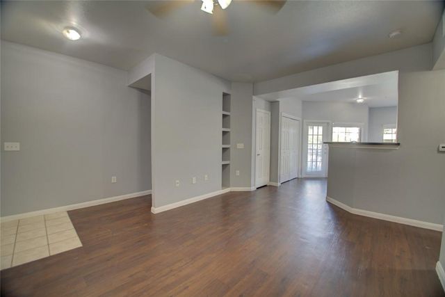 2320 Gracy Farms LN 712, Austin, TX 78758