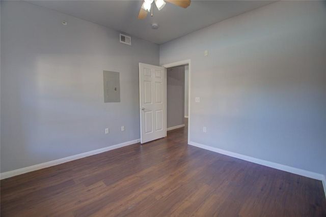 2320 Gracy Farms LN 712, Austin, TX 78758