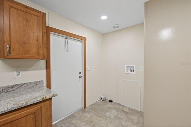 3883 SE 55TH COURT, Ocala, FL 34480