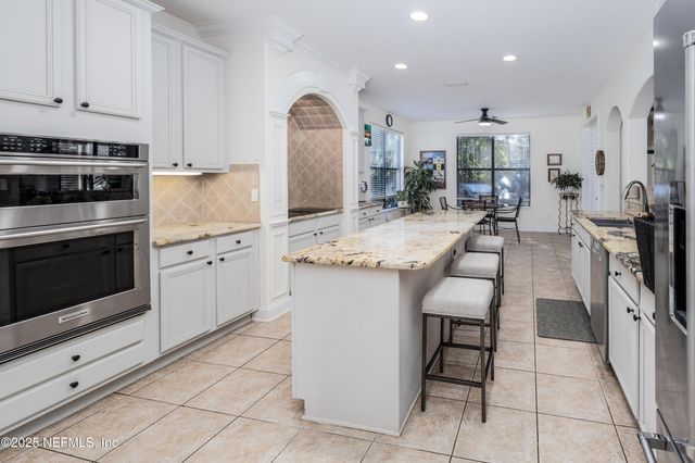 2512 TUSCAN OAKS Lane, Jacksonville, FL 32223