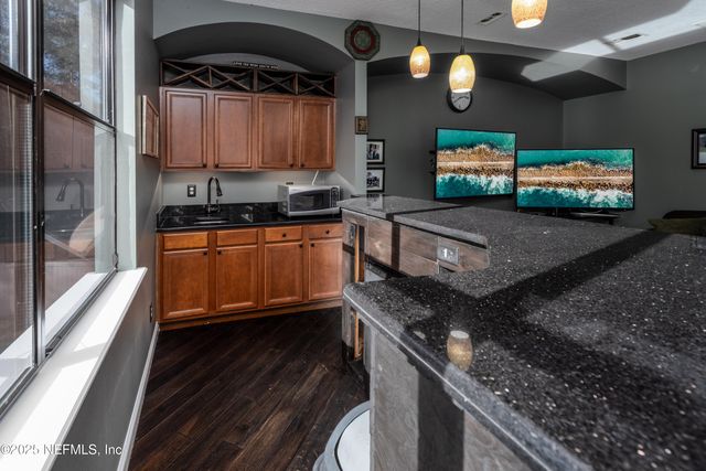 2512 TUSCAN OAKS Lane, Jacksonville, FL 32223