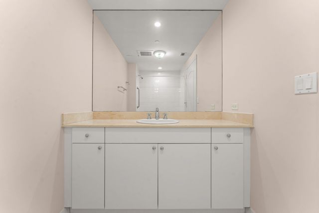 550 SE Mizner Boulevard B501, Boca Raton, FL 33432