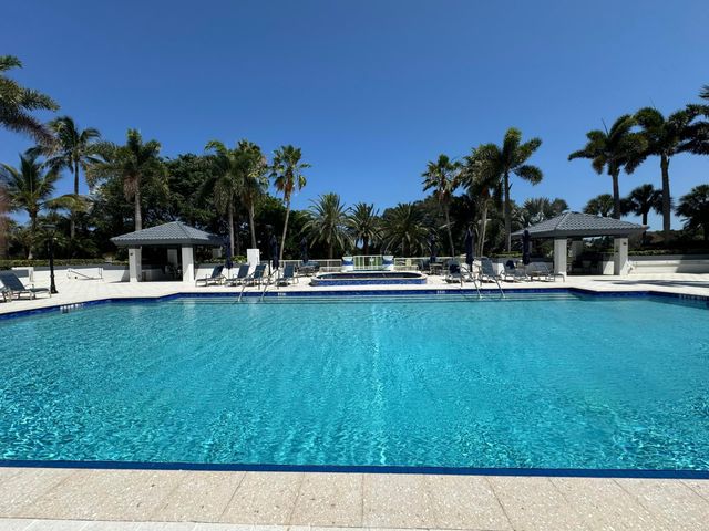 550 SE Mizner Boulevard B501, Boca Raton, FL 33432
