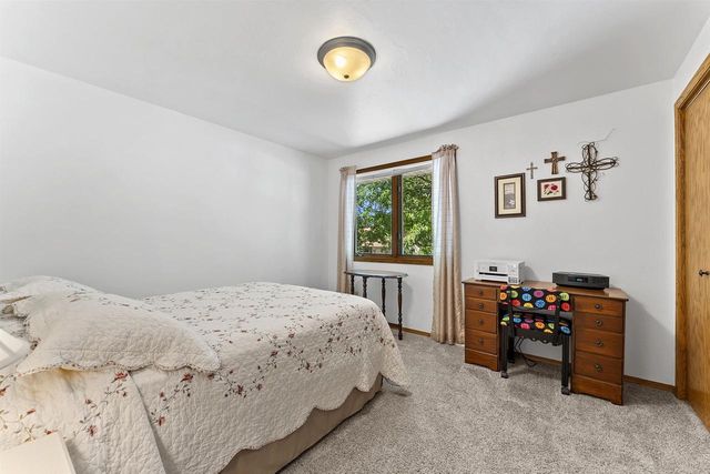 2364 CEDAR RIDGE COURT, Green Bay, WI 54313
