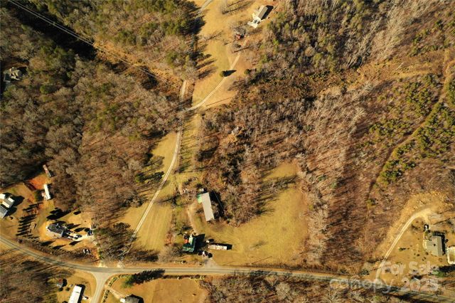 1632 Vein Mountain Road, Nebo, NC 28761