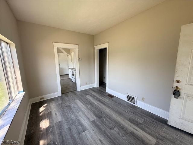 12809 Mccracken Road 1, Garfield Heights, OH 44125