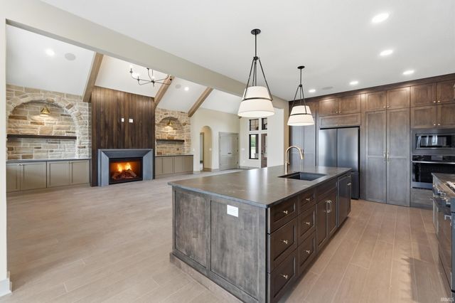 6552 County Road 27, Auburn, IN 46725