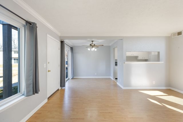 810 Bellevue Rd Apt 207, Nashville, TN 37221