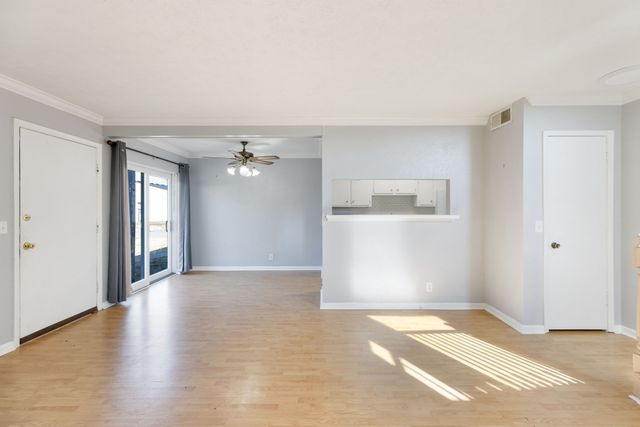 810 Bellevue Rd Apt 207, Nashville, TN 37221