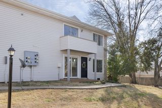 810 Bellevue Rd Apt 207, Nashville, TN 37221