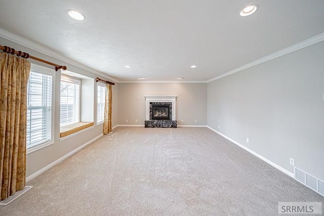 1040 Wheatstone Drive, Idaho Falls, ID 83404