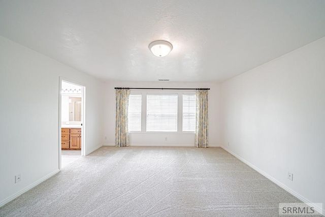 1040 Wheatstone Drive, Idaho Falls, ID 83404