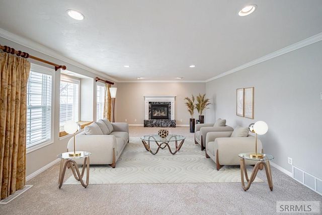 1040 Wheatstone Drive, Idaho Falls, ID 83404