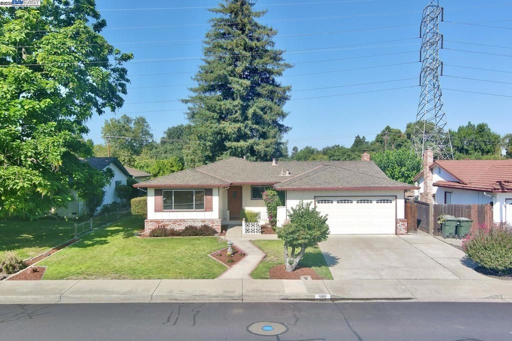 505 Joyce St, Livermore, CA 94550