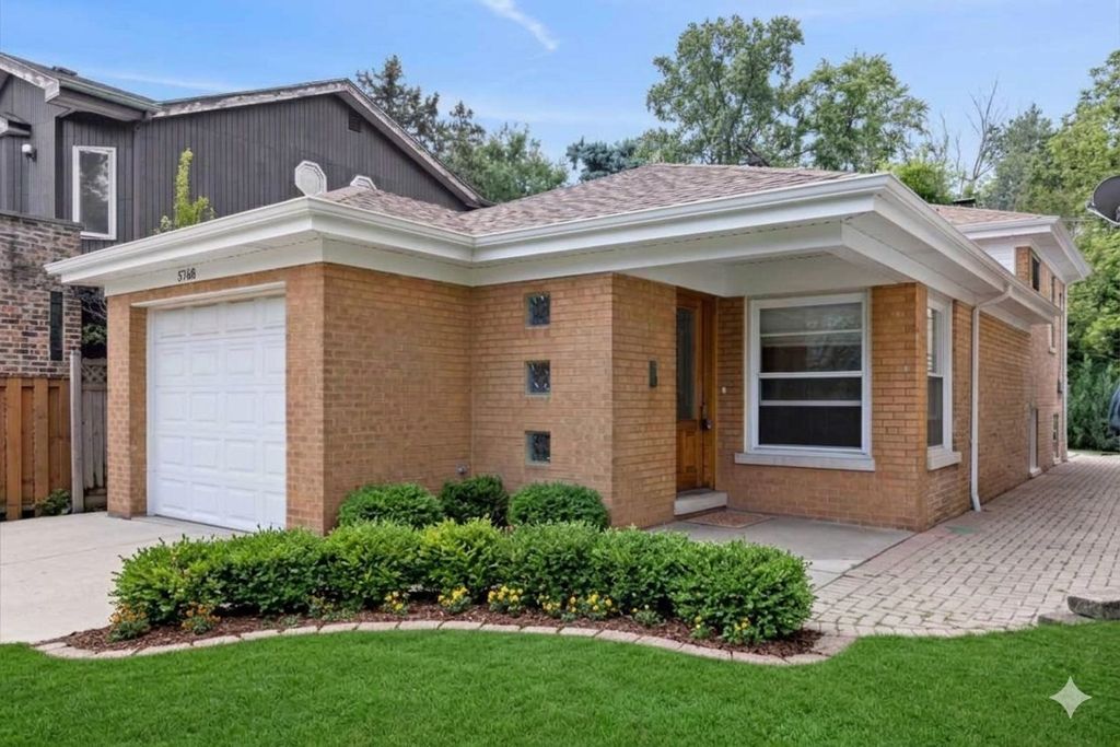5768 N Lacey Avenue, Chicago, IL 60646 — exterior