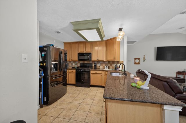 28851 Forest Hill Drive, Magnolia, TX 77355
