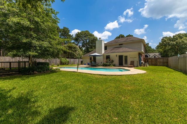 28851 Forest Hill Drive, Magnolia, TX 77355