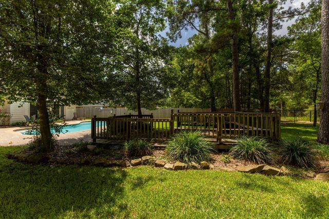 28851 Forest Hill Drive, Magnolia, TX 77355