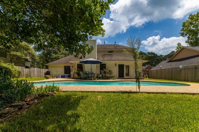 28851 Forest Hill Drive, Magnolia, TX 77355