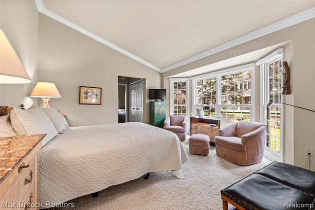 2493 Wildbrook Run, Bloomfield Hills, MI 48304