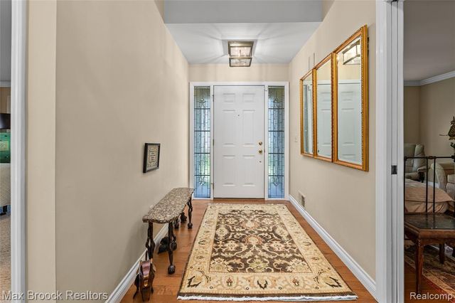 2493 Wildbrook Run, Bloomfield Hills, MI 48304