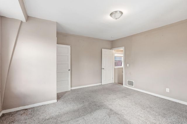 1620 De Armand Avenue, North College Hill, OH 45239