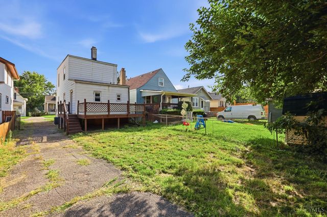 1620 De Armand Avenue, North College Hill, OH 45239