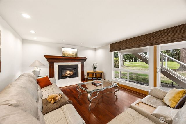 31717 37th Avenue SW, Federal Way, WA 98023