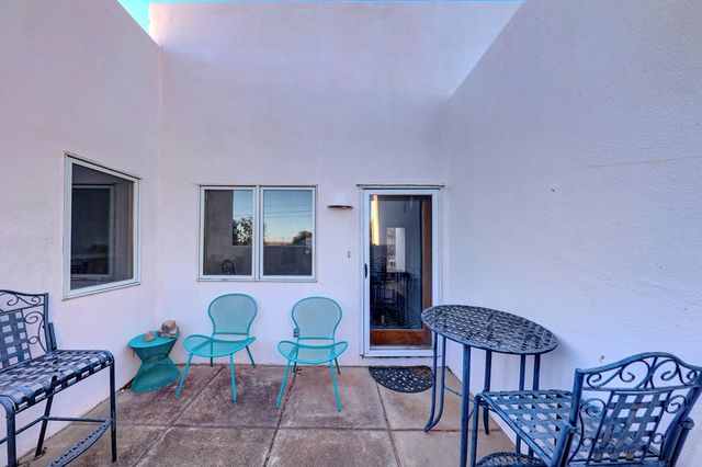 801 W 3rd St, Marfa, TX 79843