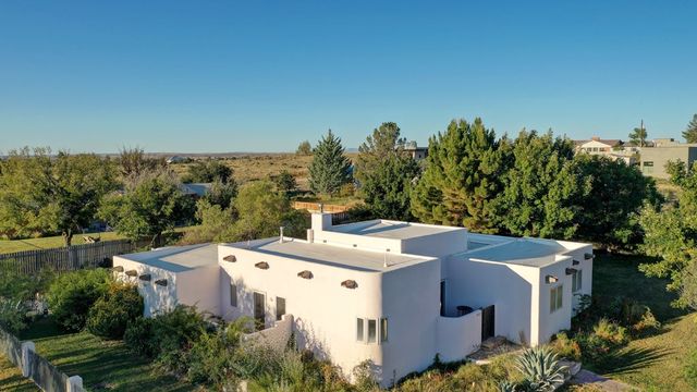 801 W 3rd St, Marfa, TX 79843