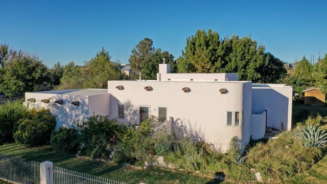 801 W 3rd St, Marfa, TX 79843