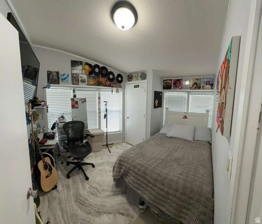 Image 11 of property listing at 5075 W 4700 S #55, Kearns, UT 84118
