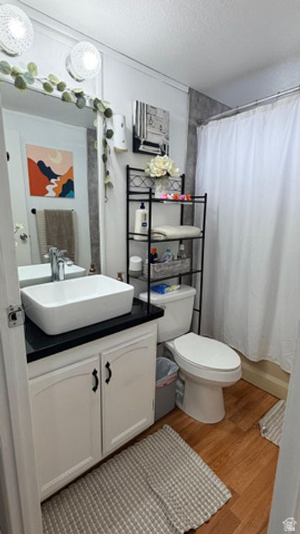 Image 17 of property listing at 5075 W 4700 S #55, Kearns, UT 84118