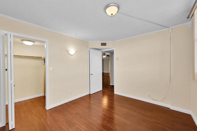 118 Royal Park Drive 4G, Oakland Park, FL 33309