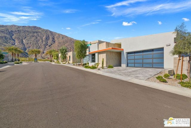 190 Obsidian Loop, Palm Springs, CA 92264