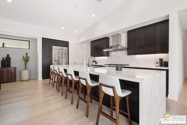 190 Obsidian Loop, Palm Springs, CA 92264