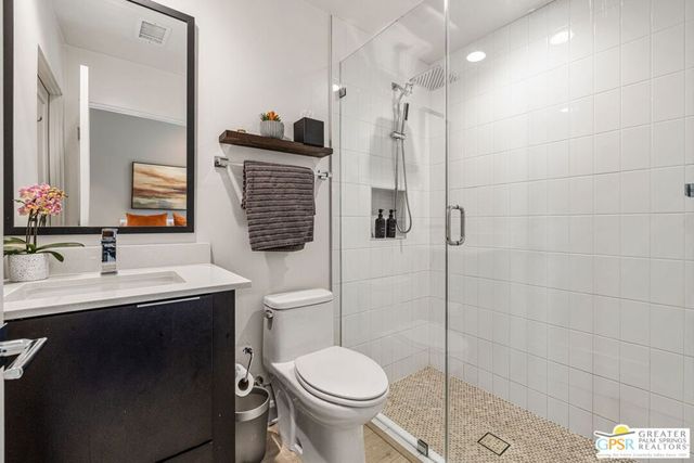 190 Obsidian Loop, Palm Springs, CA 92264