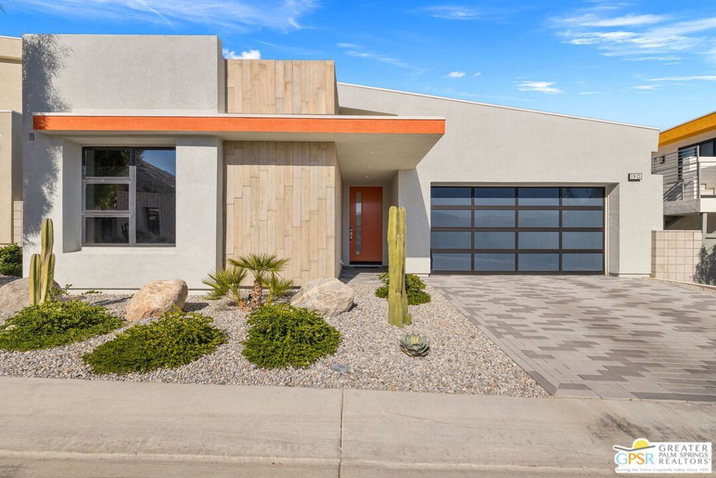 Image 13 of property listing at 190 Obsidian Loop, Palm Springs, CA 92264