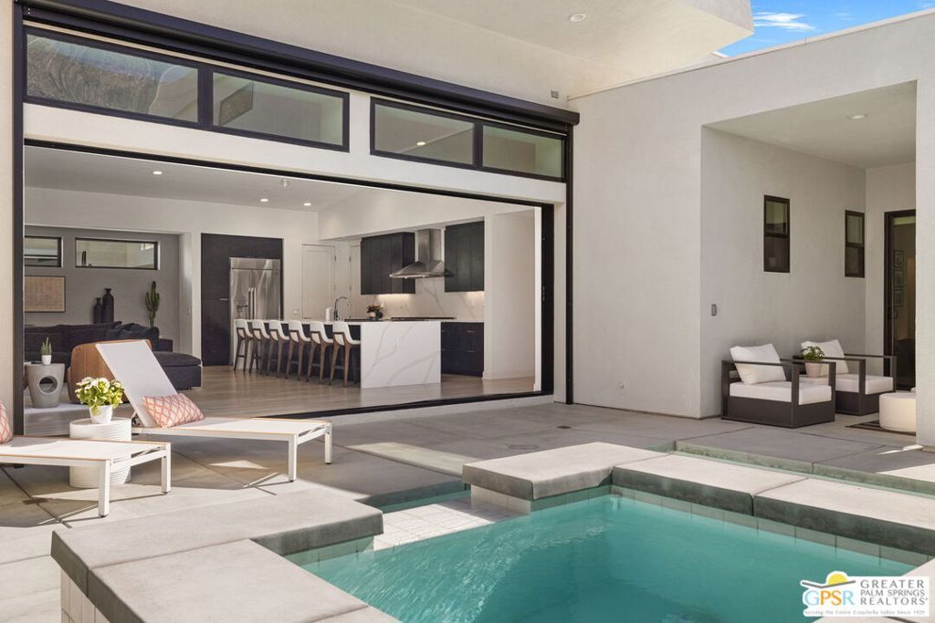 Image 32 of property listing at 190 Obsidian Loop, Palm Springs, CA 92264