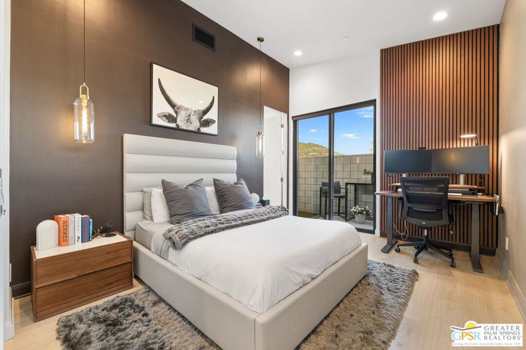 Image 33 of property listing at 190 Obsidian Loop, Palm Springs, CA 92264